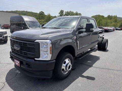 2025 Ford F-350 Super Duty XL