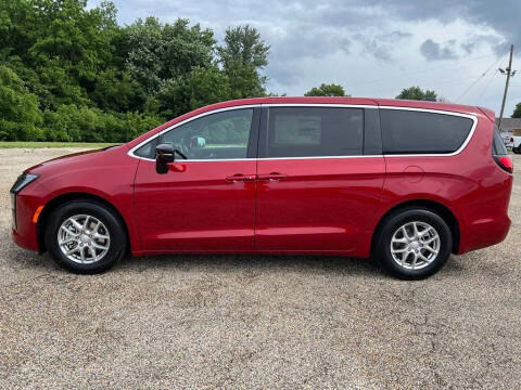 2027 Chrysler Pacifica Select