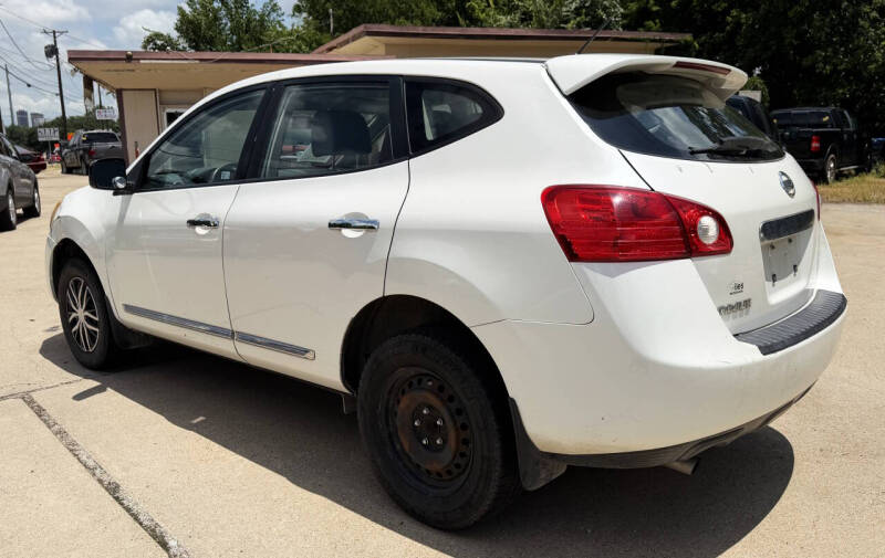 2011 Nissan Rogue S