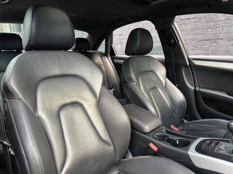 2016 Audi A4 2.0T quattro Premium Plus