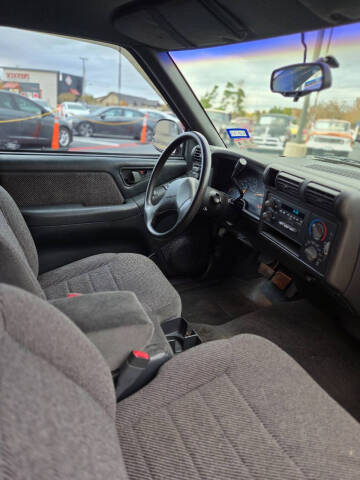 1994 Chevrolet S-10 LS