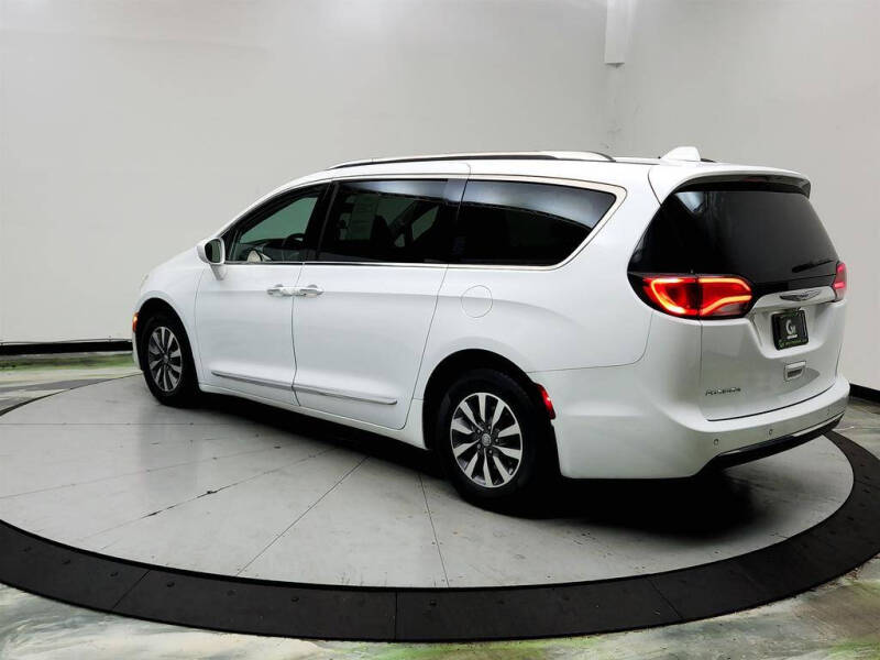 2020 Chrysler Pacifica Touring L Plus