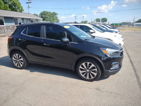 2021 Buick Encore for sale at Dave's Car Corner in Hartford City IN