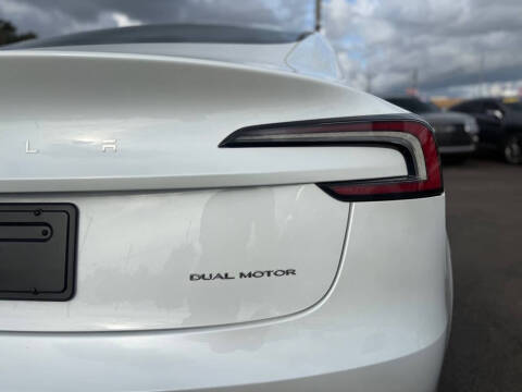 2025 Tesla Model 3 Long Range