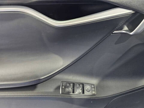 2013 Tesla Model S Performance