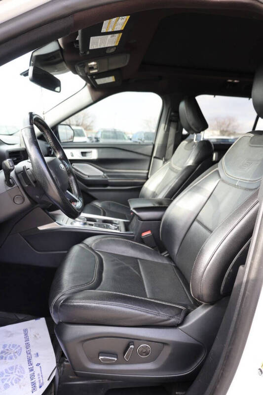 2020 Ford Explorer ST