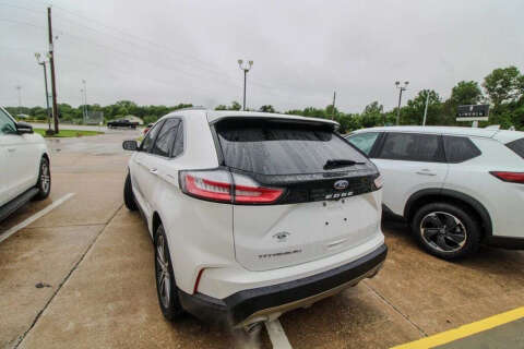 2023 Ford Edge Titanium