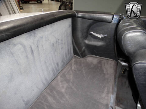 1984 Mercedes-Benz 380-Class 380 SL