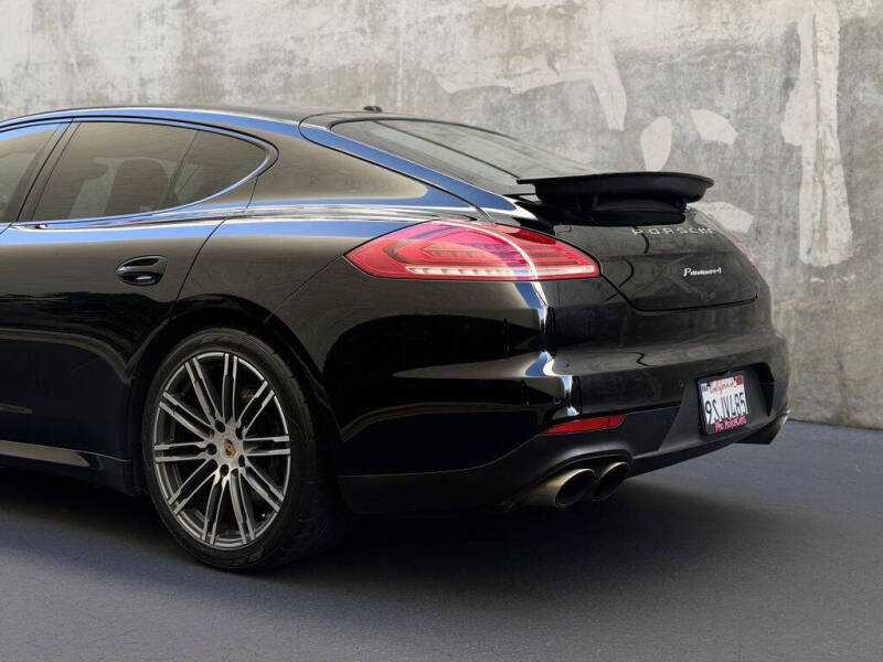 2015 Porsche Panamera