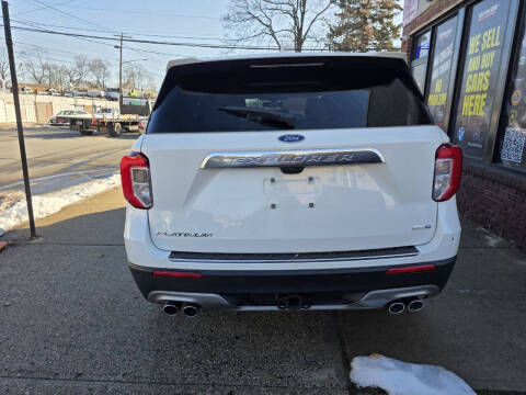 2020 Ford Explorer Platinum