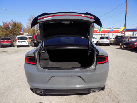 2018 Dodge Charger SXT