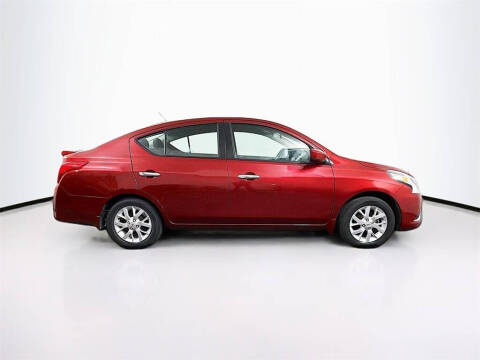 2017 Nissan Versa 1.6 SV