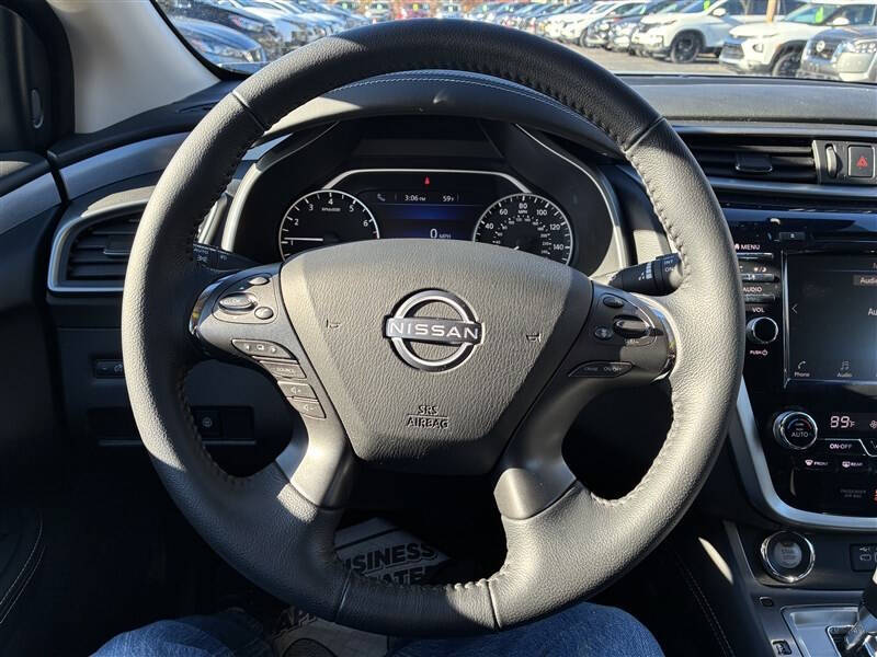 2024 Nissan Murano SV