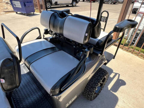 2018 E-Z-GO Golf Cart