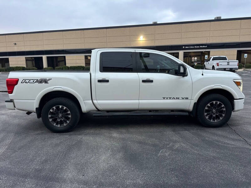 2018 Nissan Titan SV