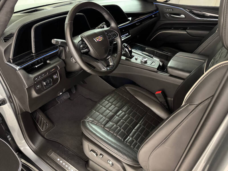 2023 Cadillac Escalade-V ESV