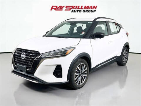 2024 Nissan Kicks SR