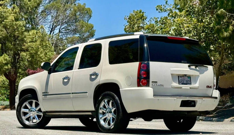 2011 GMC Yukon Denali