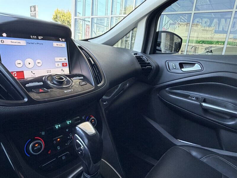 2018 Ford C-MAX Hybrid Titanium