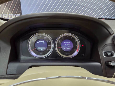 2012 Volvo XC60 T6 Platinum