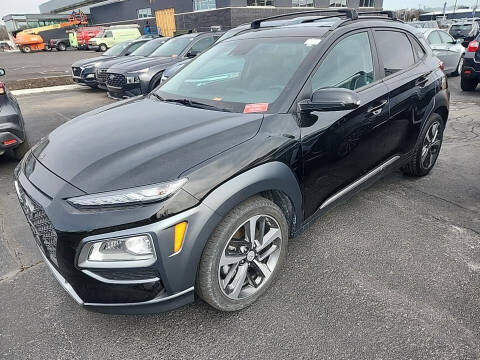 2021 Hyundai Kona for sale at AUTOSAVIN in Villa Park IL