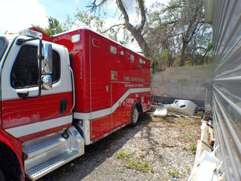 2015 Freightliner M2 106