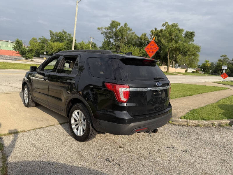2017 Ford Explorer