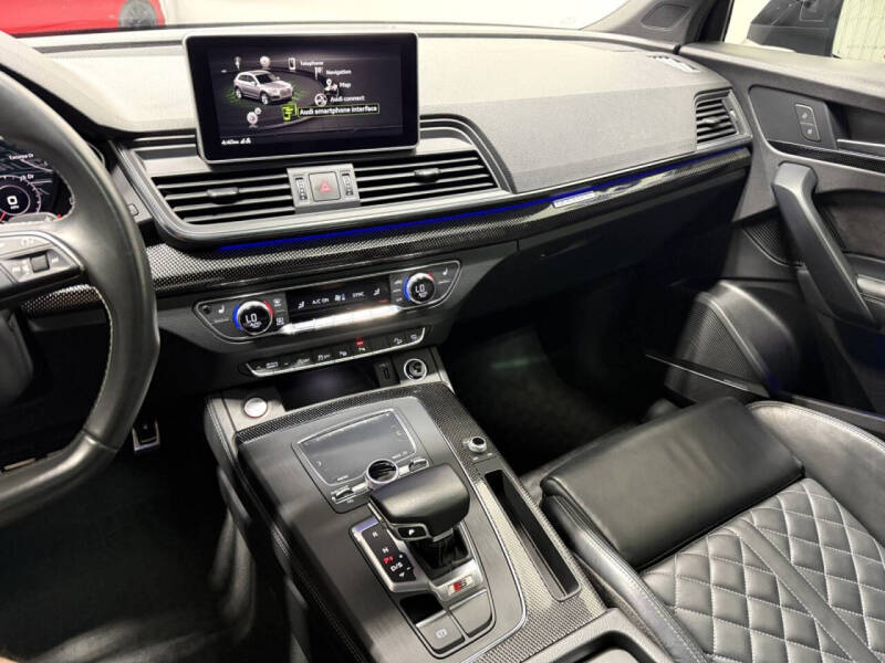 2020 Audi SQ5 3.0T quattro Prestige