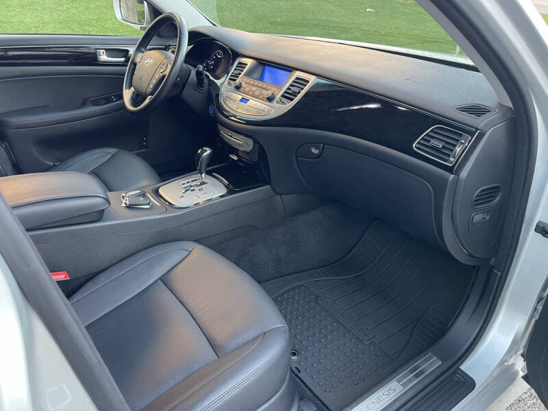 2013 Hyundai Genesis 3.8L