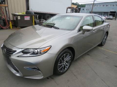 2017 Lexus ES 350 for sale at Saw Mill Auto in Yonkers NY
