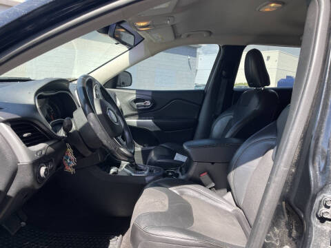 2018 Jeep Cherokee Latitude Plus