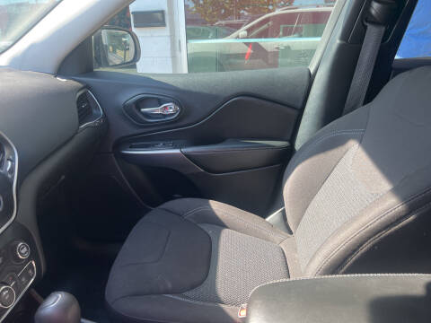 2019 Jeep Cherokee Latitude