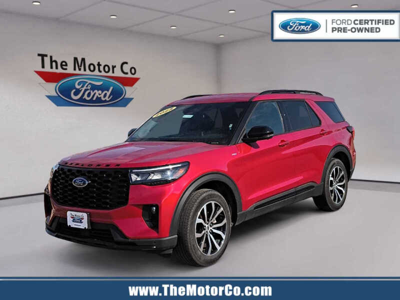 2025 Ford Explorer ST-Line