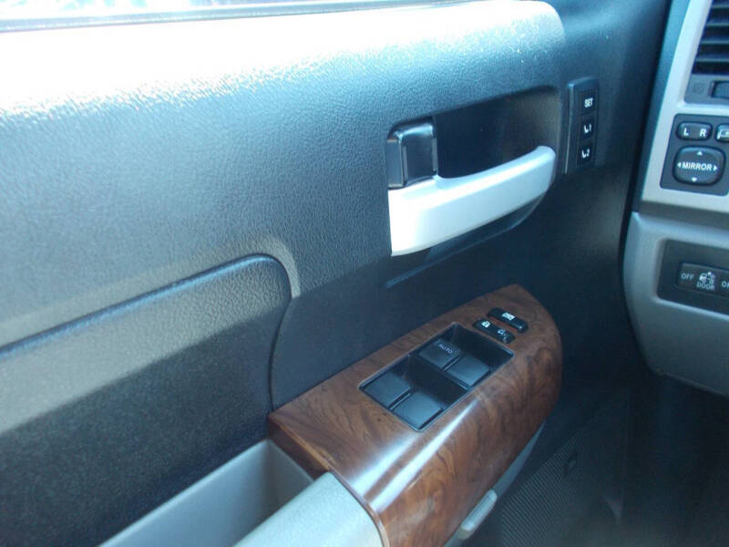 2013 Toyota Tundra Limited