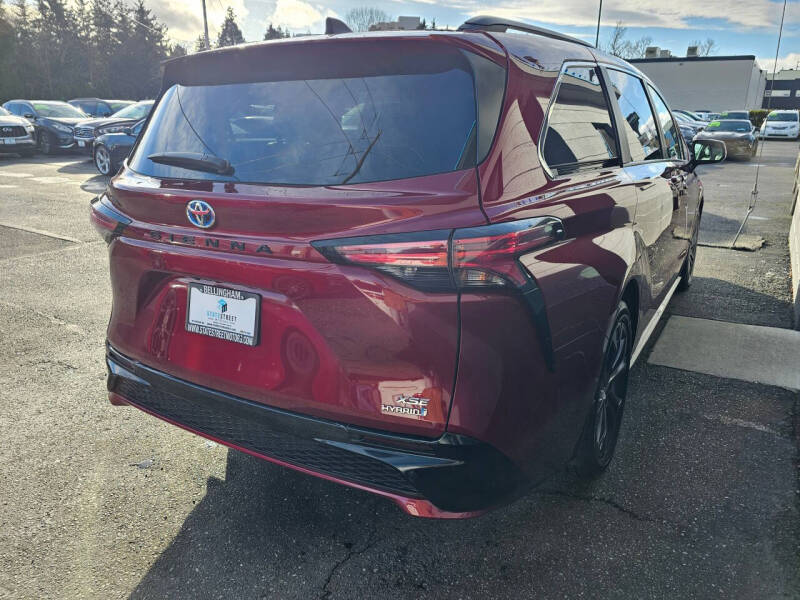 2024 Toyota Sienna
