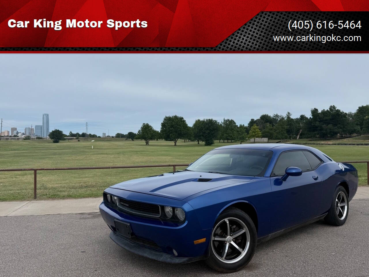 2012 Dodge Challenger SXT's photo