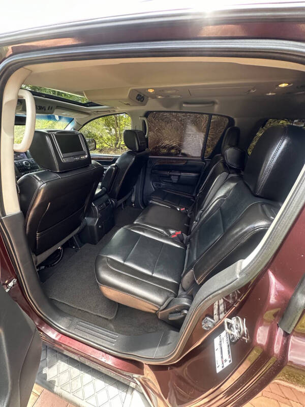 2014 Nissan Armada Platinum