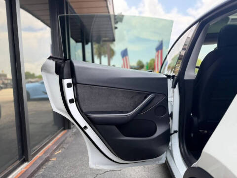 2022 Tesla Model Y Long Range