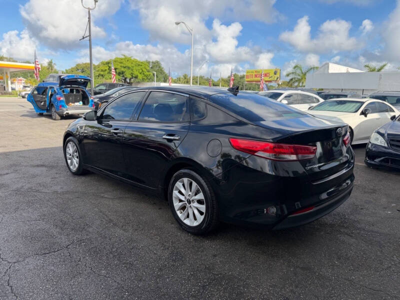2017 Kia Optima EX