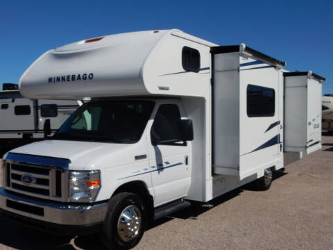 2019 Winnebago Outlook 27D