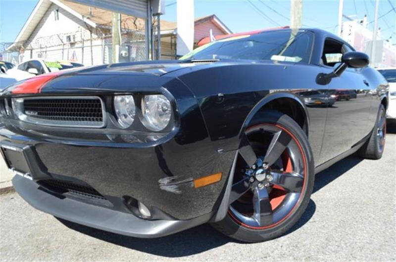 2013 Dodge Challenger SXT