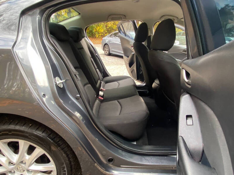 2016 Mazda MAZDA3 i Sport