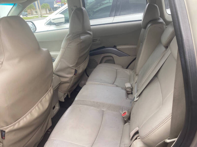 2007 Mitsubishi Outlander XLS