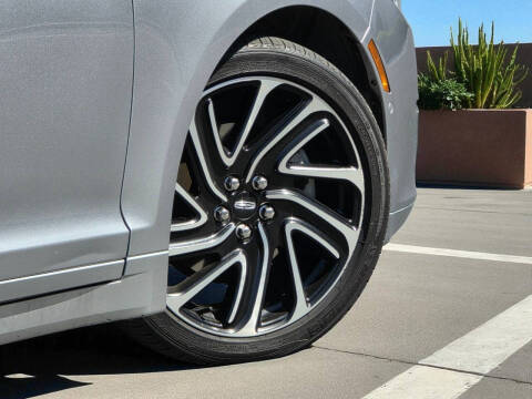 2020 Lincoln MKZ Hybrid Reserve