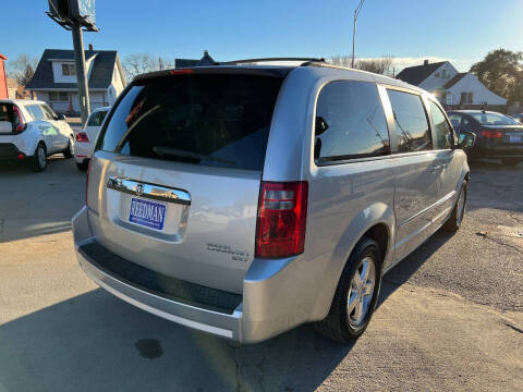 2009 Dodge Grand Caravan SXT