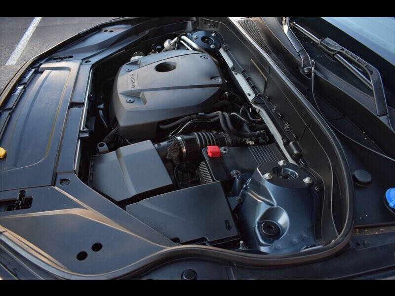 2018 Volvo XC90 T6 Momentum