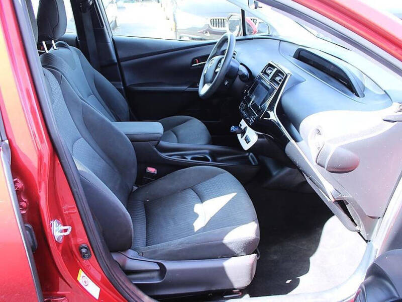 2017 Toyota Prius Two