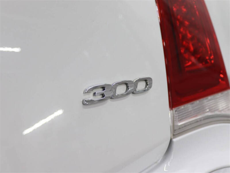 2022 Chrysler 300 Touring