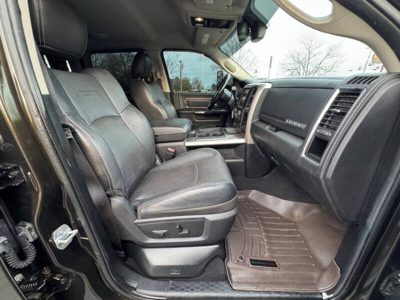 2014 RAM 3500 Laramie