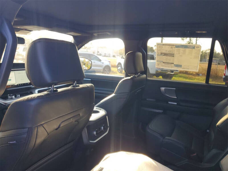 2025 Ford Expedition Tremor